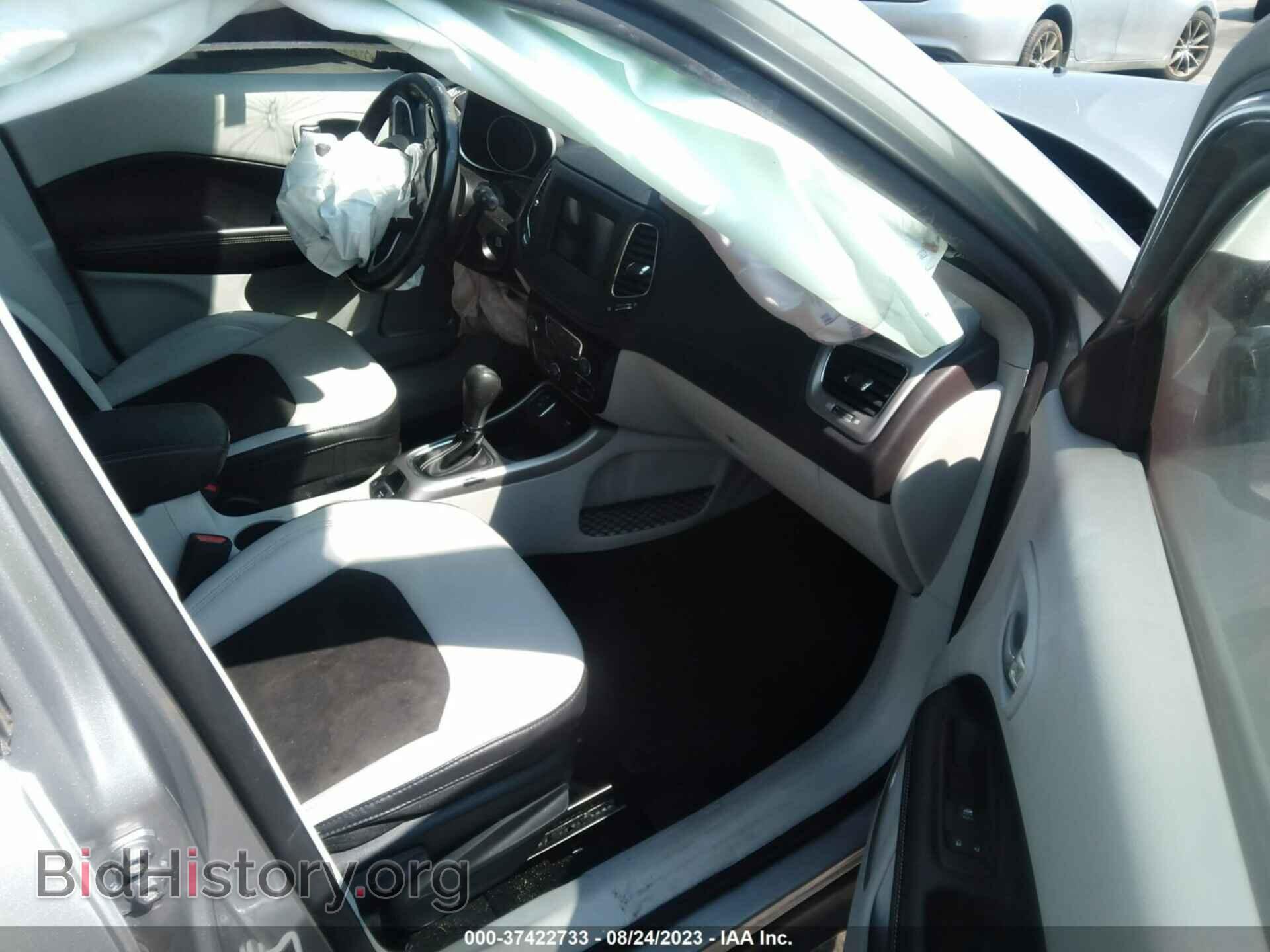 2020 JEEP COMPASS - VIN: 3C4NJCBB4LT169707 - Фото 5