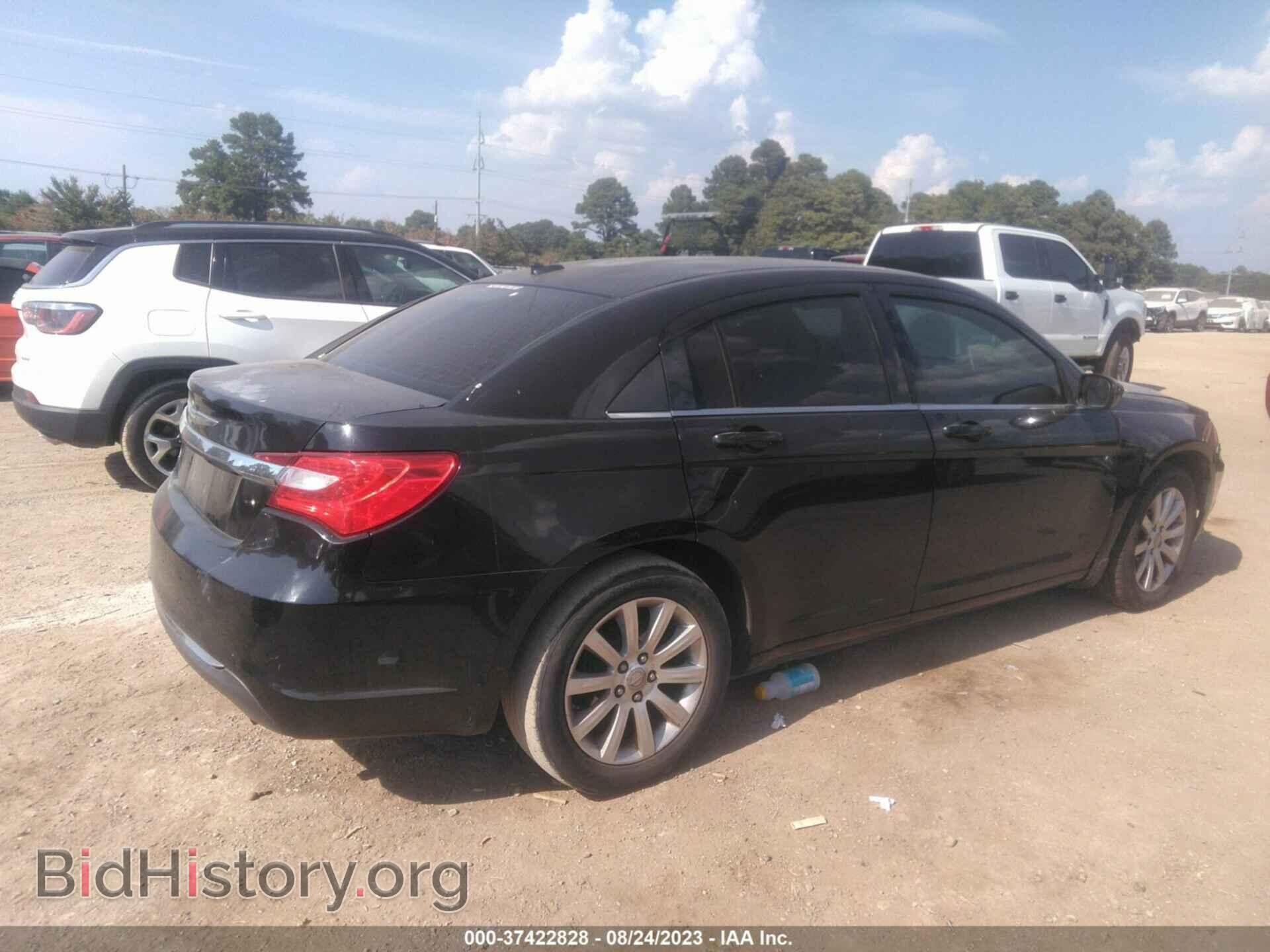 2013 CHRYSLER 200 - VIN: 1C3CCBBBXDN672210 - Фото 4