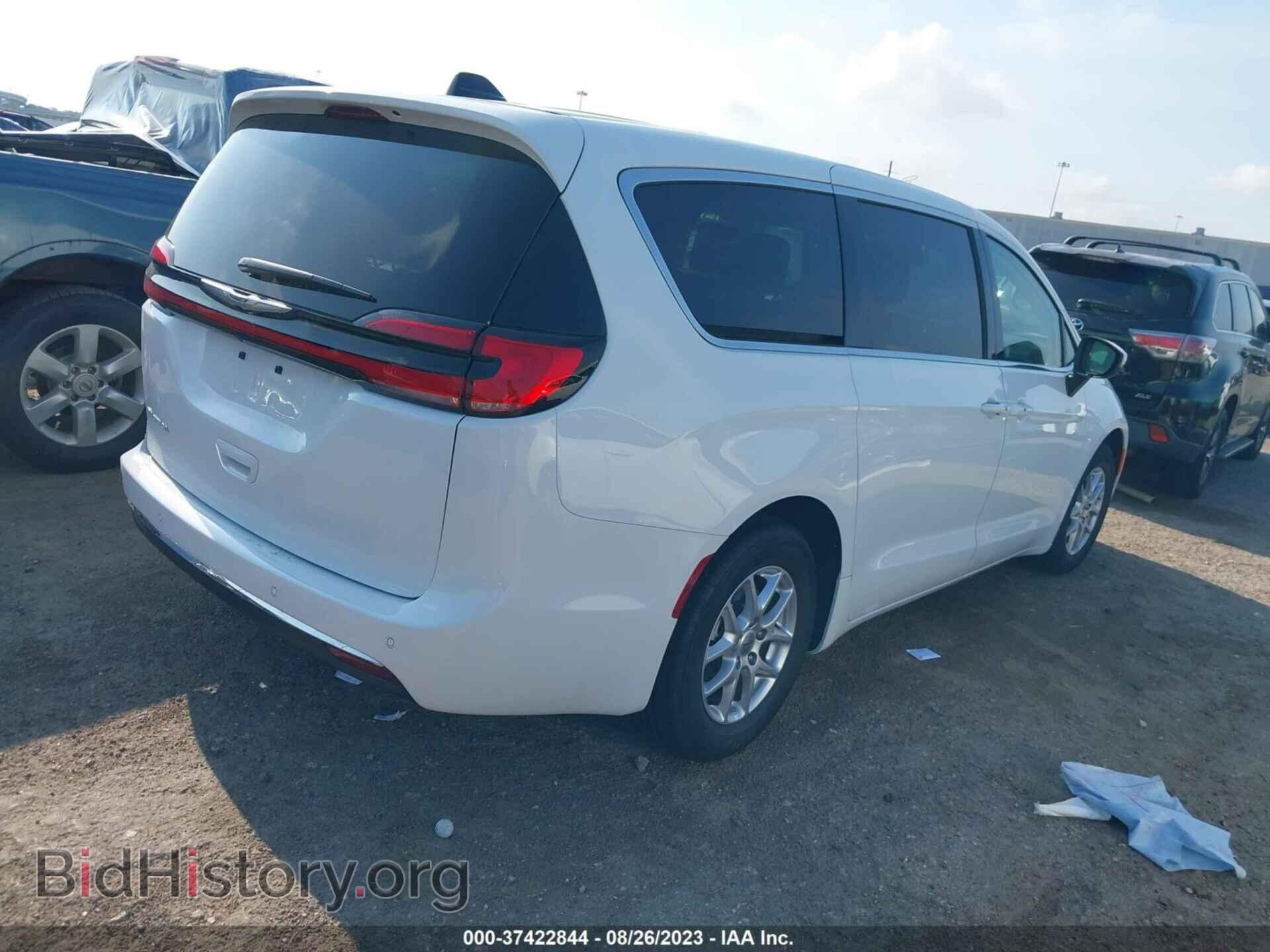 2023 CHRYSLER PACIFICA - VIN: 2C4RC1BG5PR581607 - Photo 4