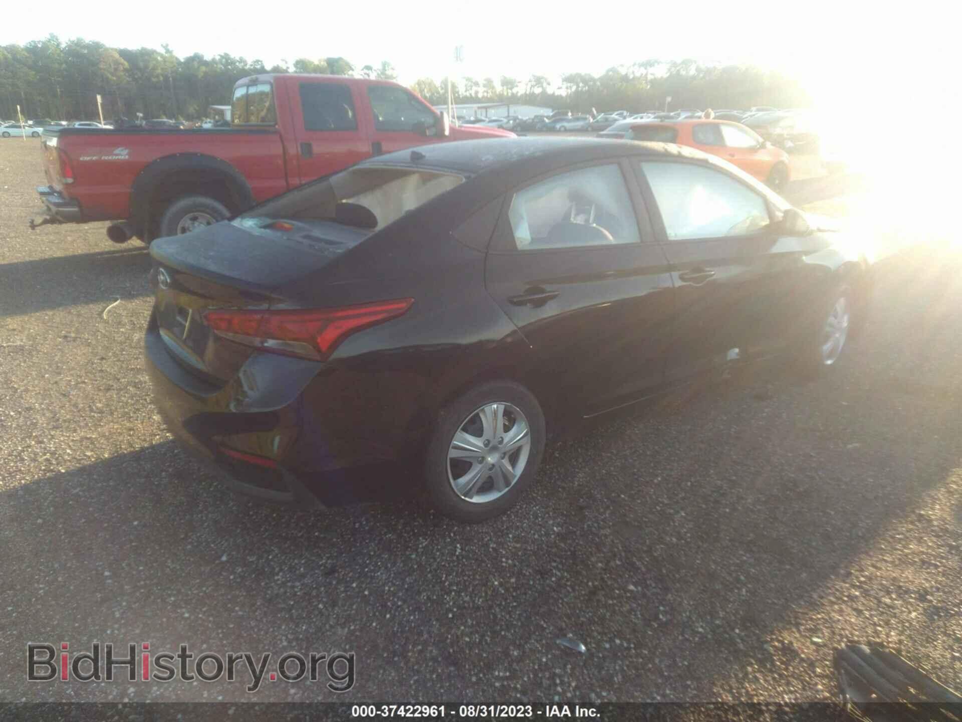2019 HYUNDAI ACCENT - VIN: 3KPC24A38KE065597 - Фото 4