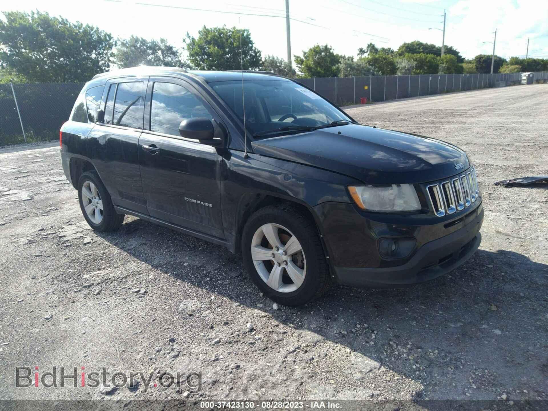 Photo 1J4NT1FB0BD171011 - JEEP COMPASS 2011