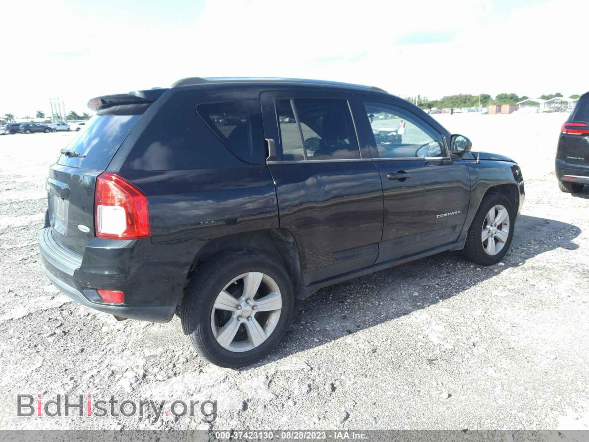 2011 JEEP COMPASS - VIN: 1J4NT1FB0BD171011 - Photo 4