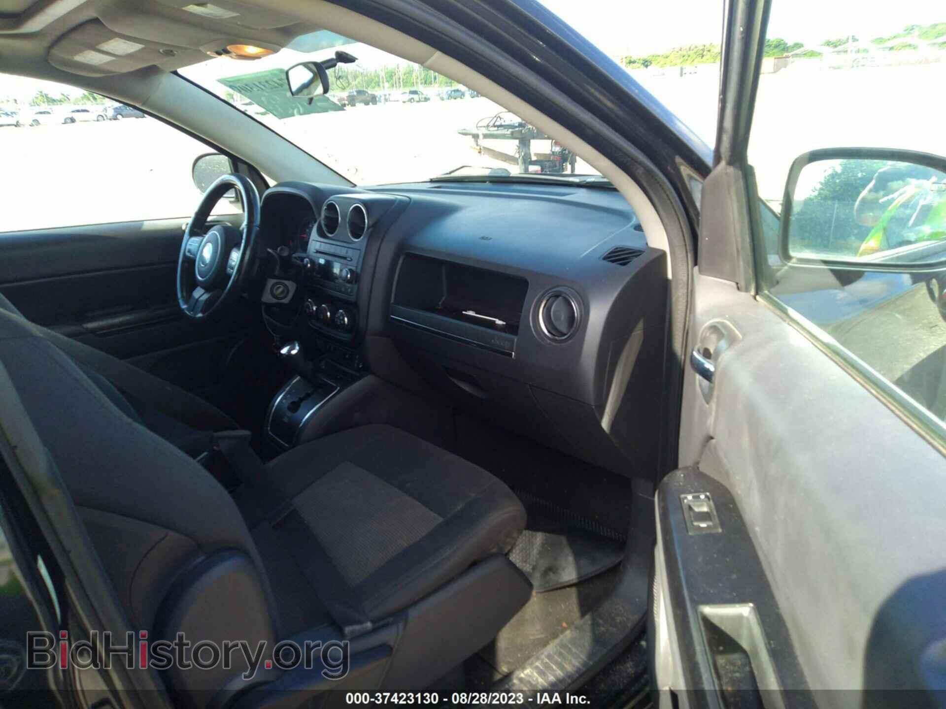 2011 JEEP COMPASS - VIN: 1J4NT1FB0BD171011 - Photo 5