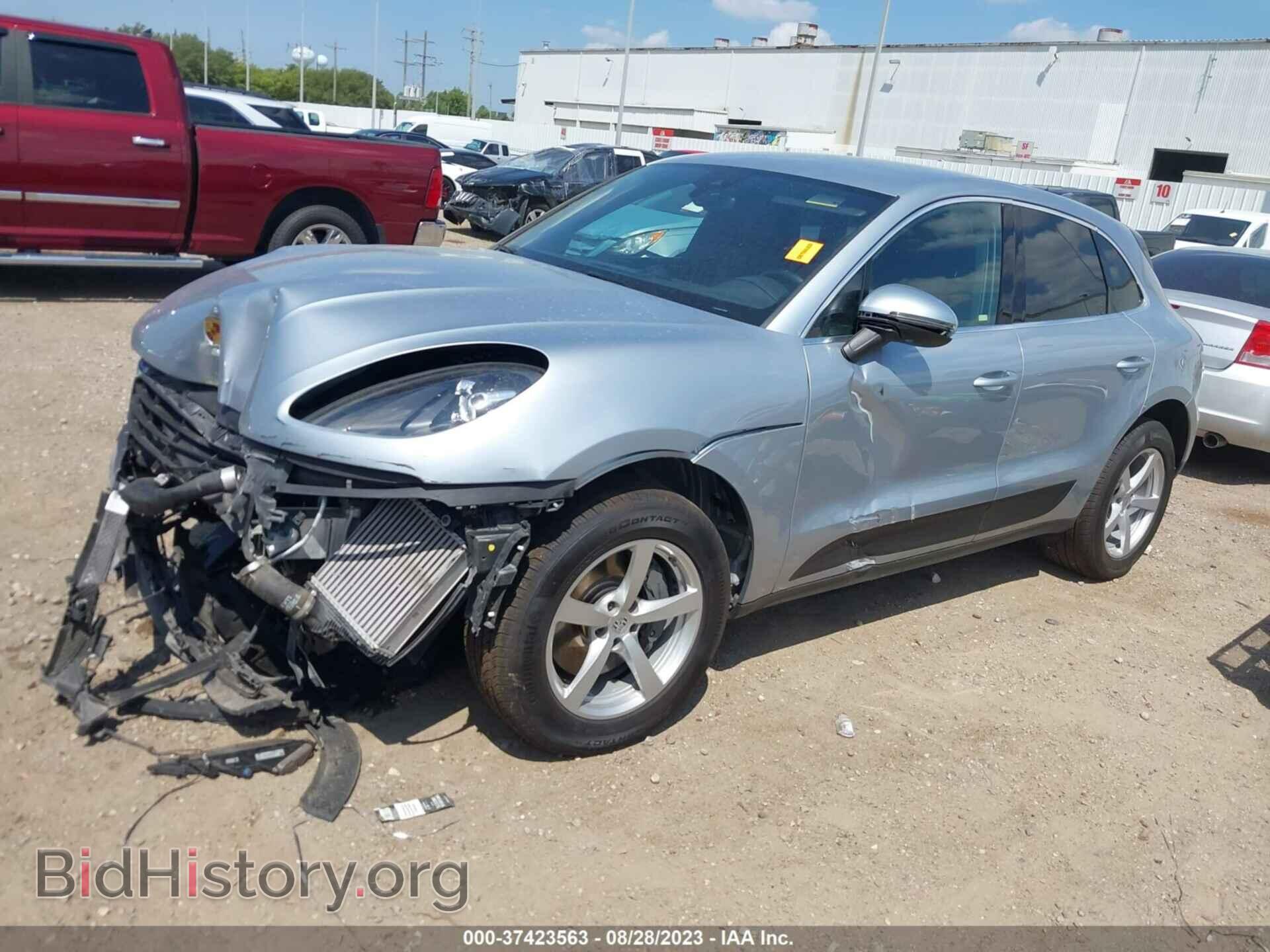 2020 PORSCHE MACAN - VIN: WP1AB2A56LLB33996 - Photo 2