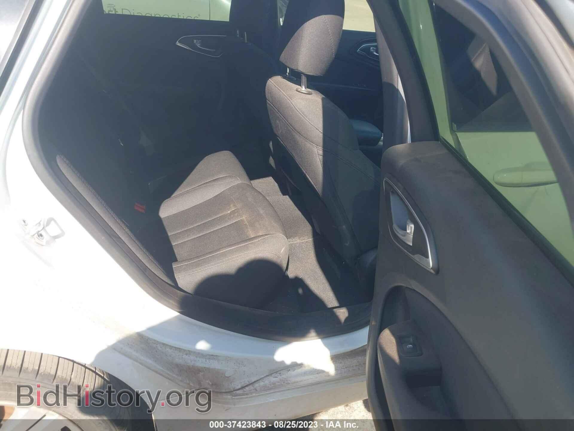 2015 CHRYSLER 200 - VIN: 1C3CCCAB7FN755829 - Photo 8
