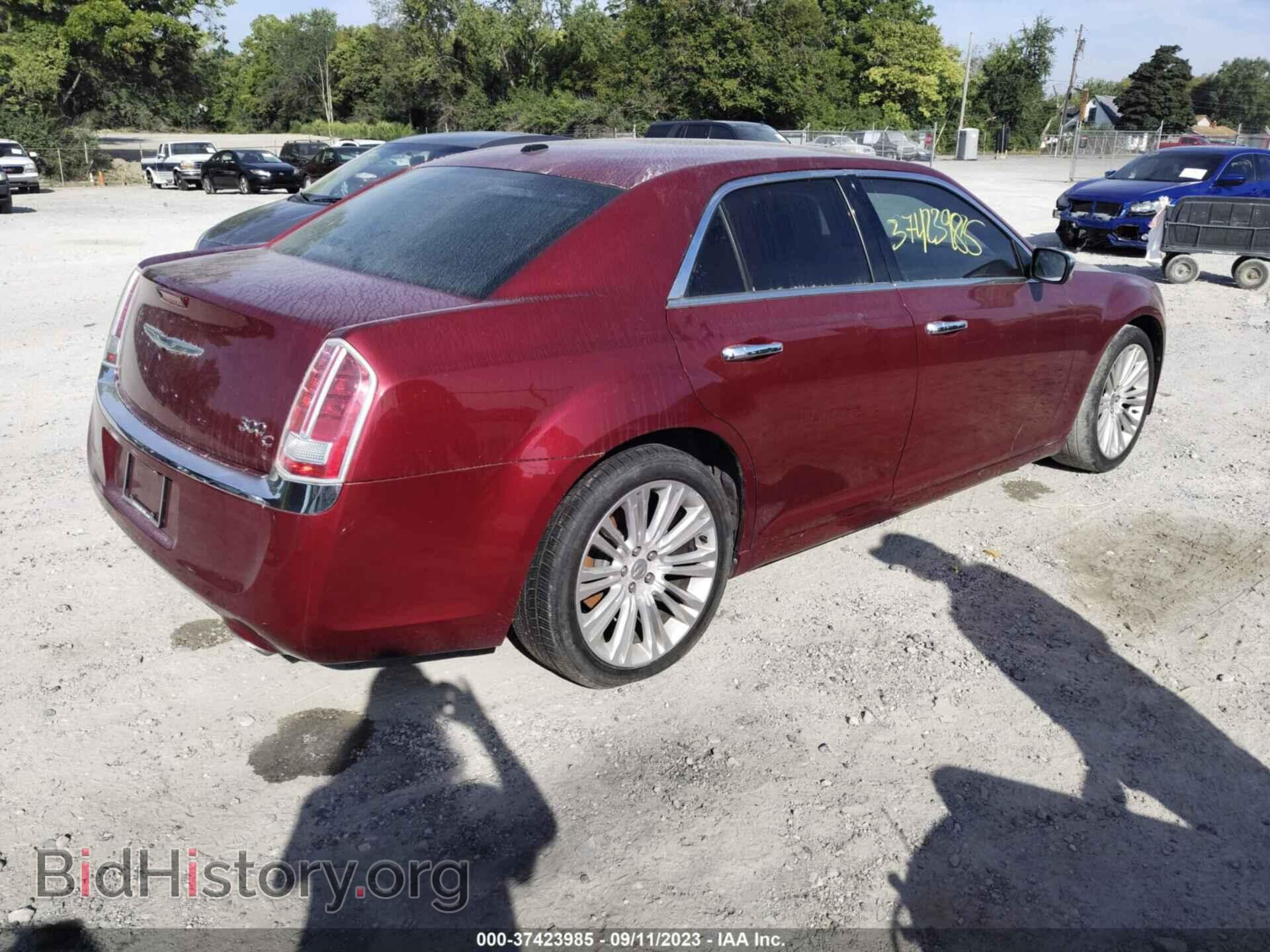 2014 CHRYSLER 300C - VIN: 2C3CCAEG6EH206978 - Фото 4