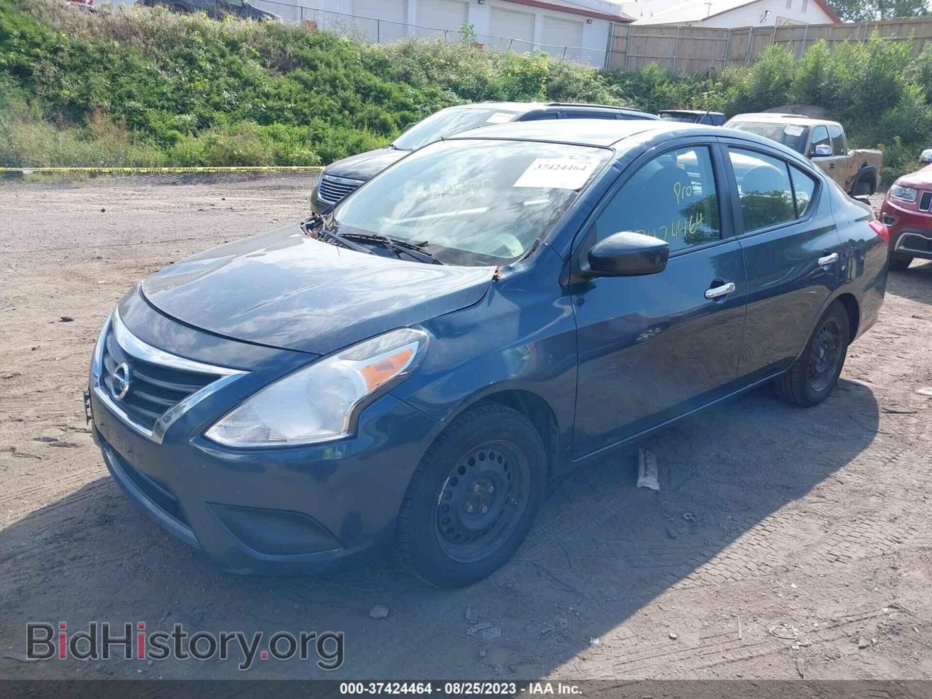 2015 NISSAN VERSA - VIN: 3N1CN7AP1FL909186 - Фото 2