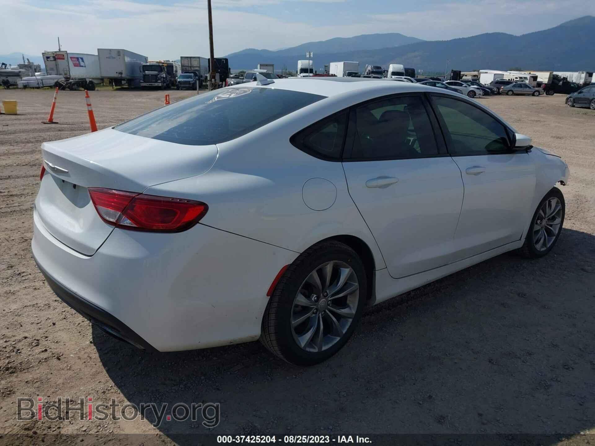 2015 CHRYSLER 200 - VIN: 1C3CCCBB2FN550658 - Фото 4