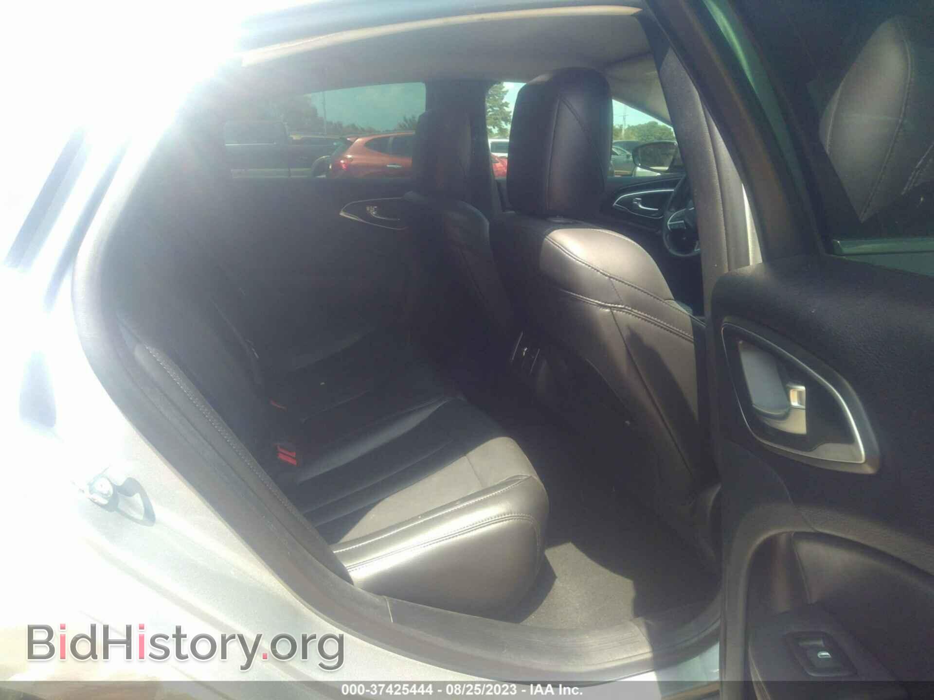 2015 CHRYSLER 200 - VIN: 1C3CCCCG3FN501379 - Фото 8