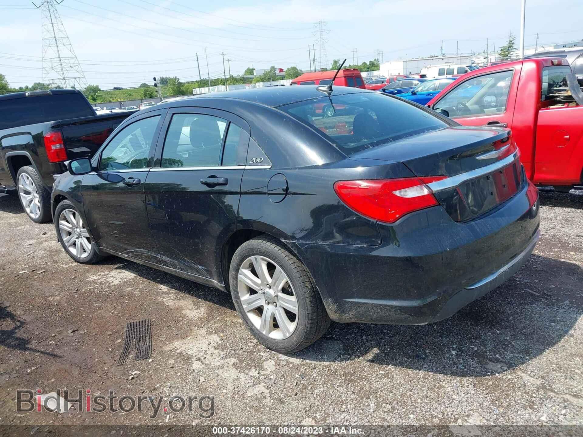 2011 CHRYSLER 200 - VIN: 1C3BC1FB2BN562183 - Фото 3