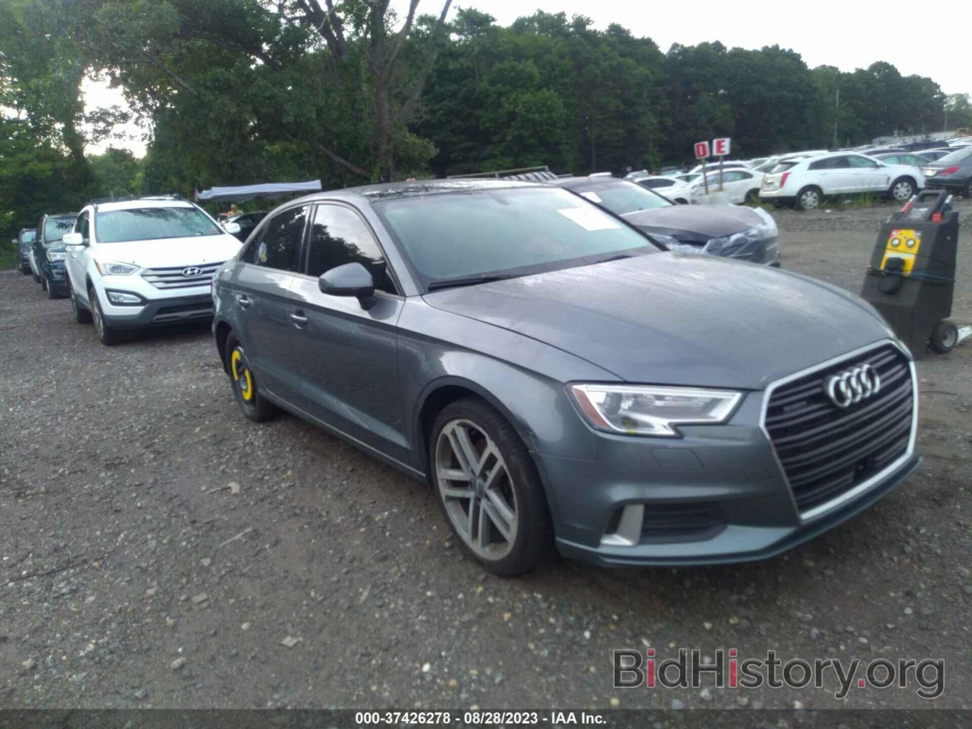 Photo WAUB8GFFXJ1020111 - AUDI A3 SEDAN 2018