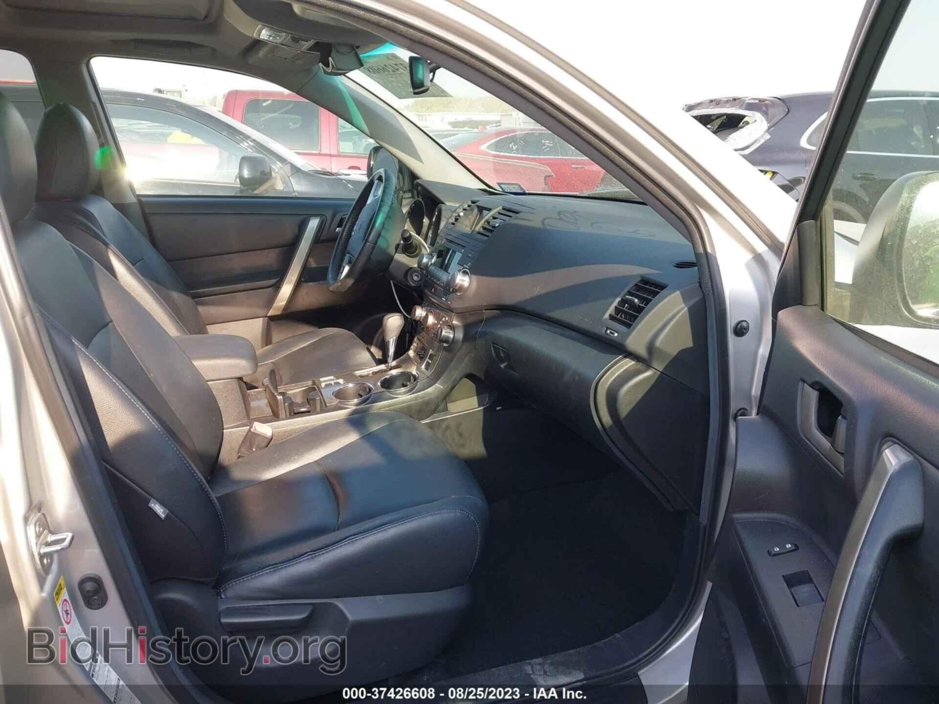 2011 TOYOTA HIGHLANDER - VIN: 5TDBK3EH6BS066944 - Фото 5