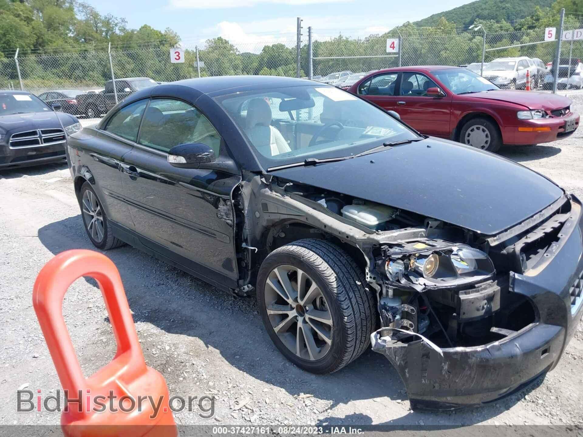Photo YV1672MC8AJ093975 - VOLVO C70 2010