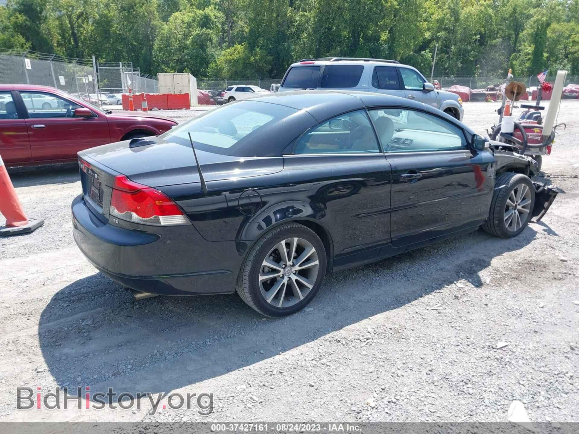2010 VOLVO C70 - VIN: YV1672MC8AJ093975 - Фото 4