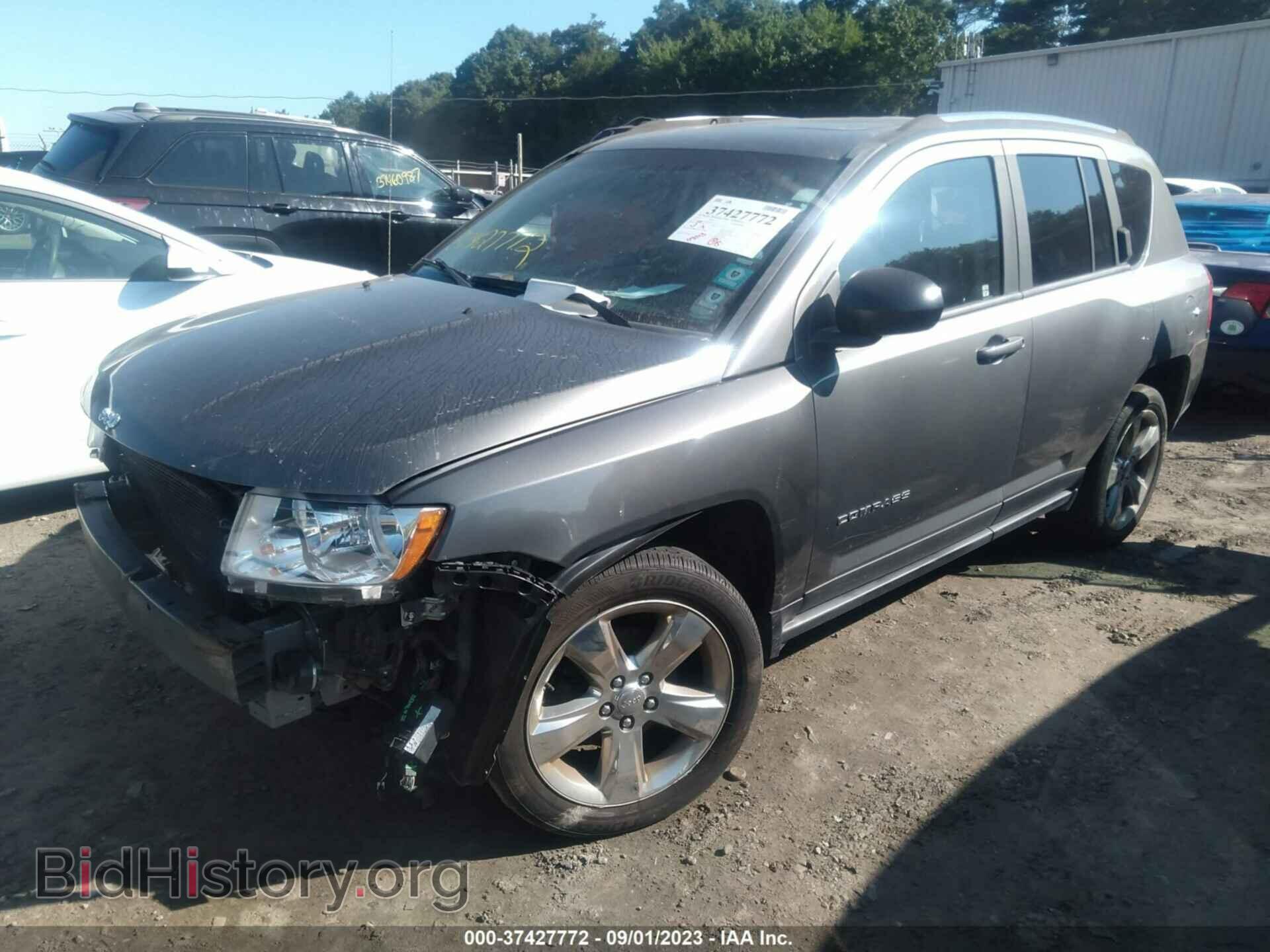 2013 JEEP COMPASS - VIN: 1C4NJDCB8DD248230 - Photo 2
