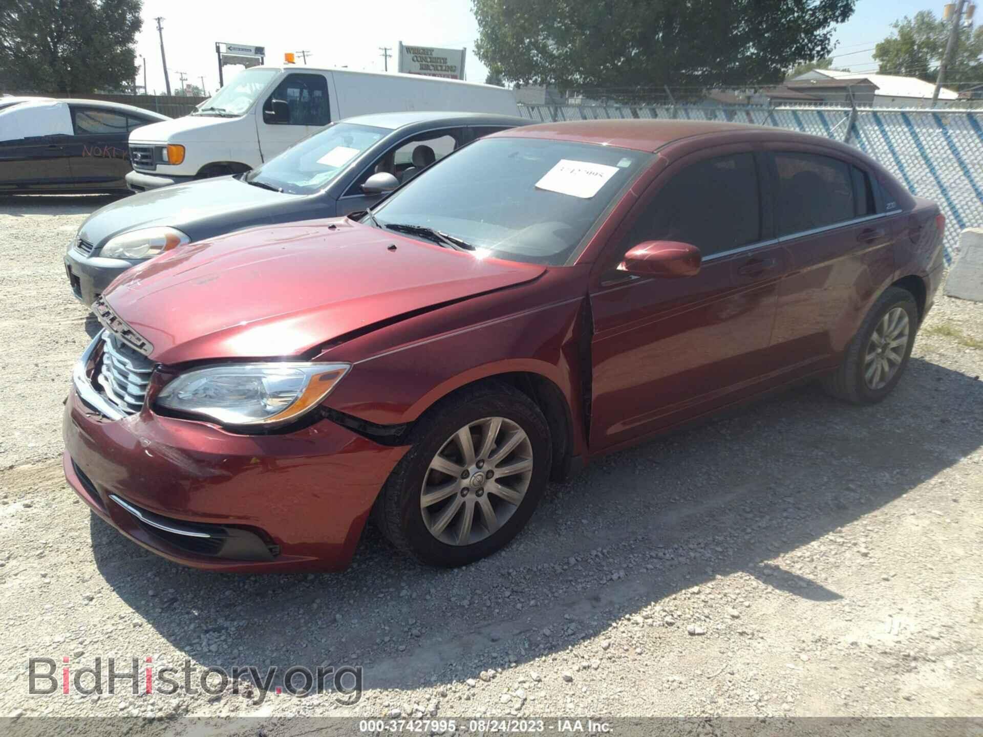 2012 CHRYSLER 200 - VIN: 1C3CCBBB0CN288046 - Фото 2