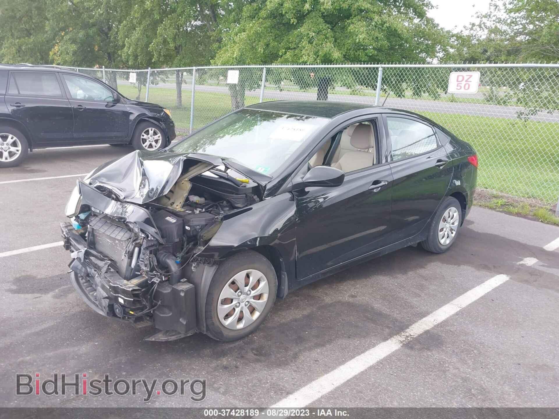 2016 HYUNDAI ACCENT - VIN: KMHCT4AE0GU017935 - Фото 2