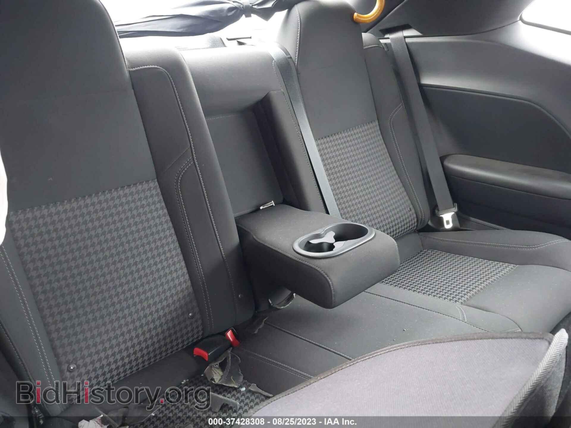 2018 DODGE CHALLENGER - VIN: 2C3CDZAG9JH245463 - Photo 8