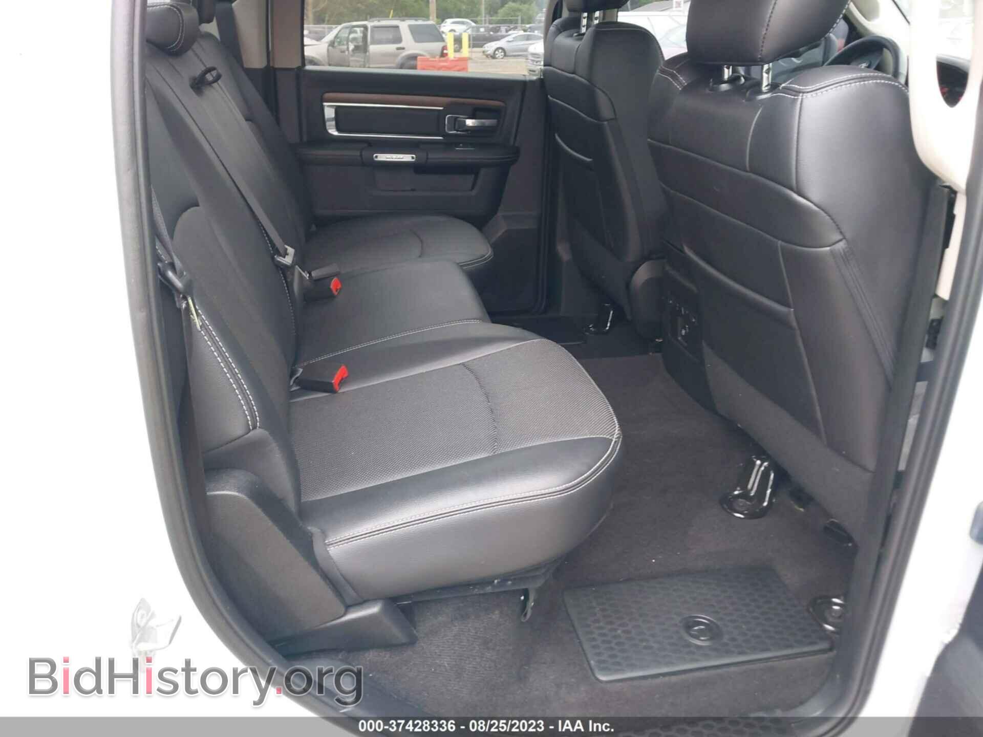 2017 RAM 1500 - VIN: 1C6RR7NT1HS802735 - Фото 8
