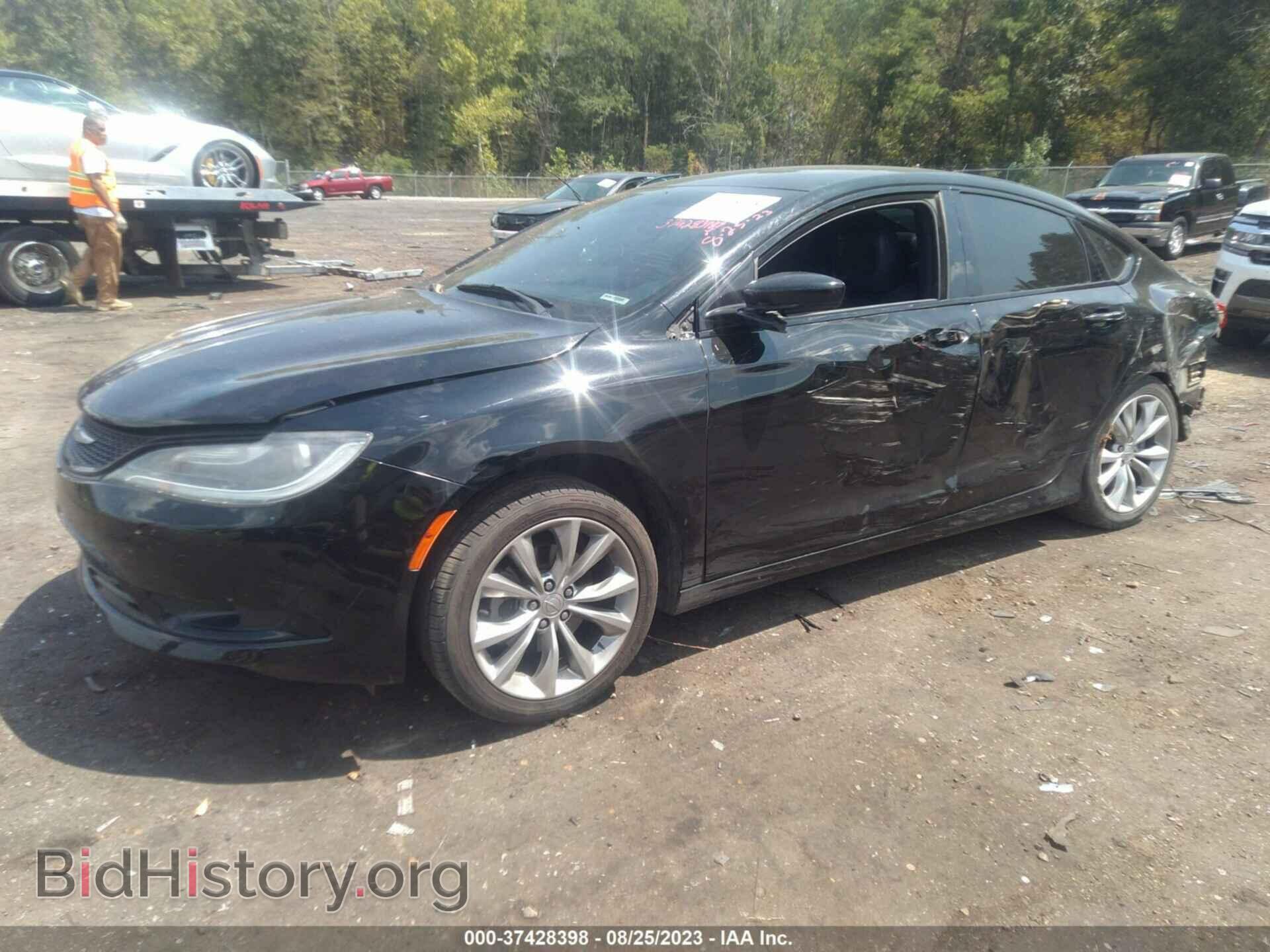 2015 CHRYSLER 200 - VIN: 1C3CCCBBXFN660583 - Фото 2