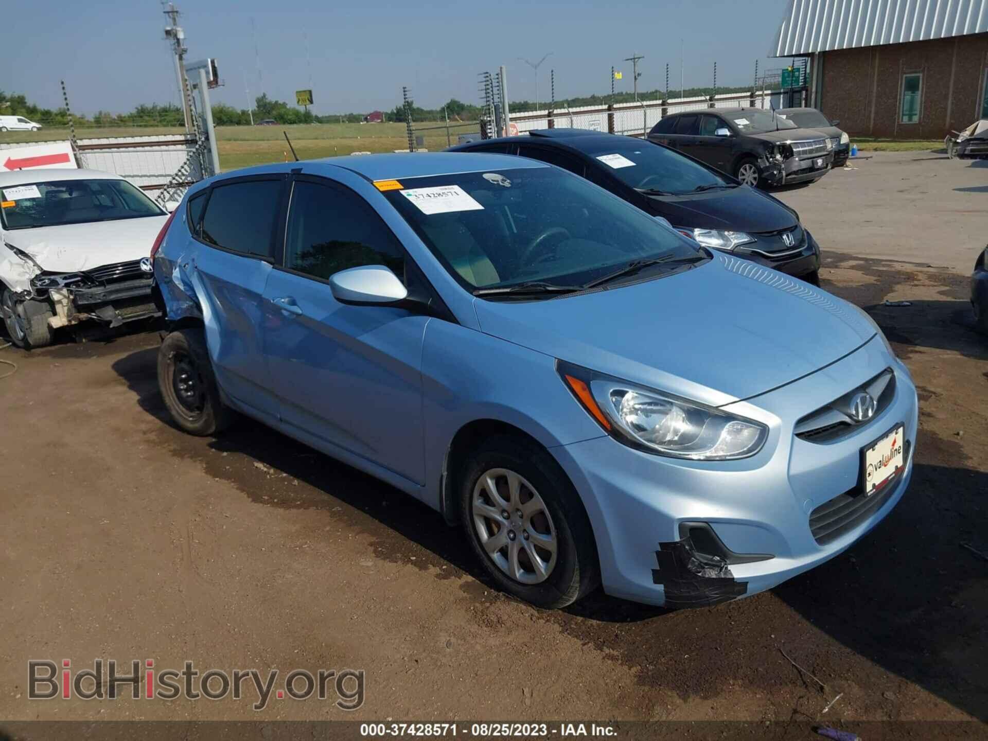 Photo KMHCT5AE3DU079539 - HYUNDAI ACCENT 2013