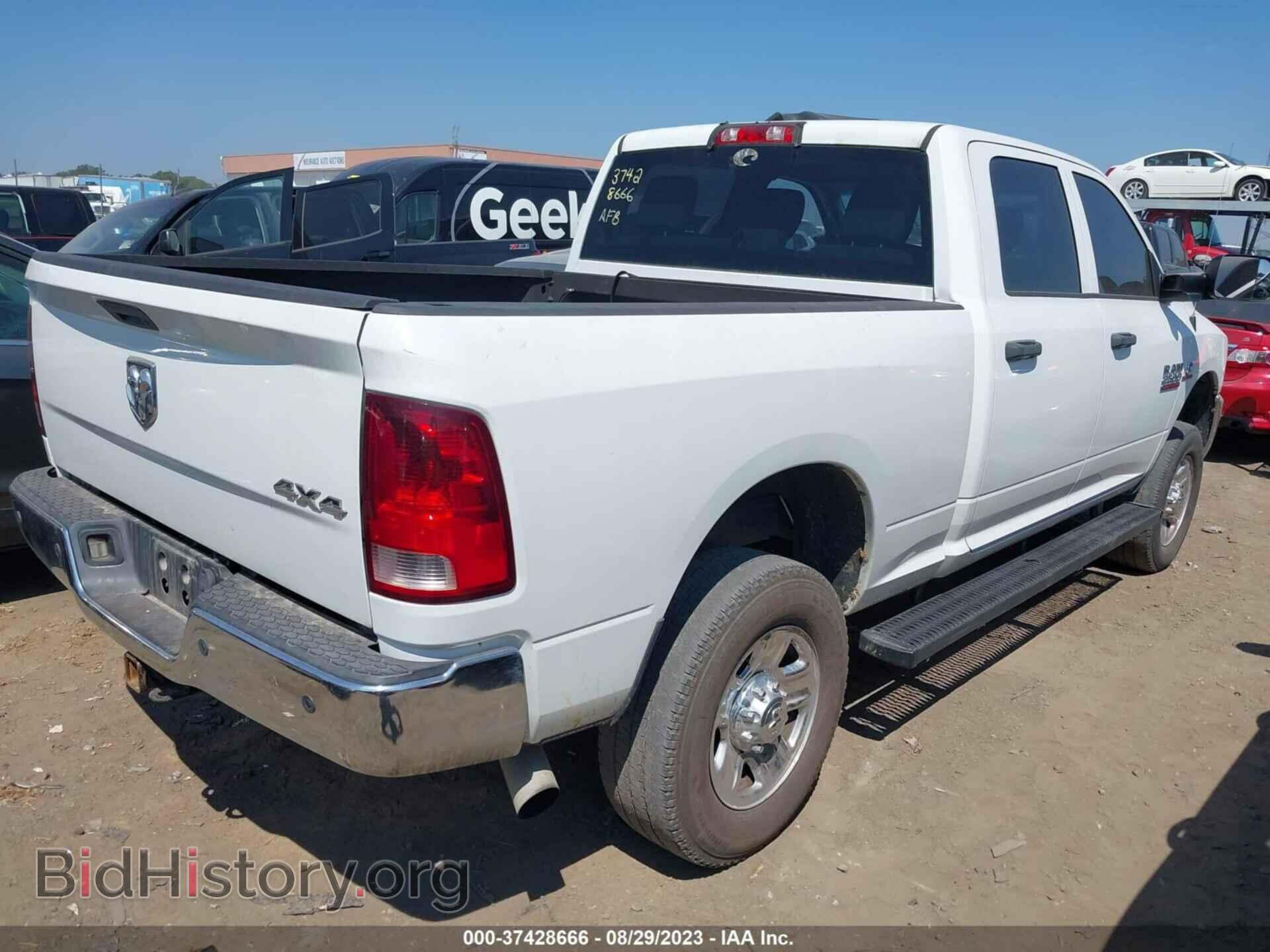 2014 RAM 2500 - VIN: 3C6UR5CL8EG257279 - Фото 4