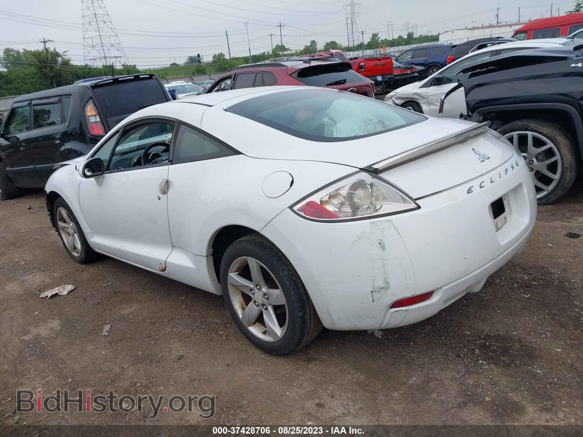 2008 MITSUBISHI ECLIPSE - VIN: 4A3AK24F58E028297 - Photo 3