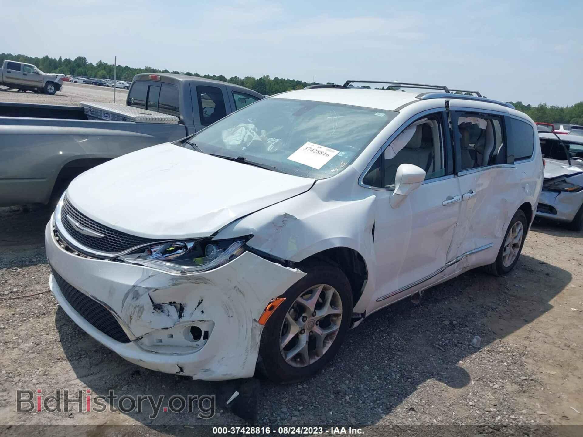 2017 CHRYSLER PACIFICA - VIN: 2C4RC1EG9HR644057 - Photo 2