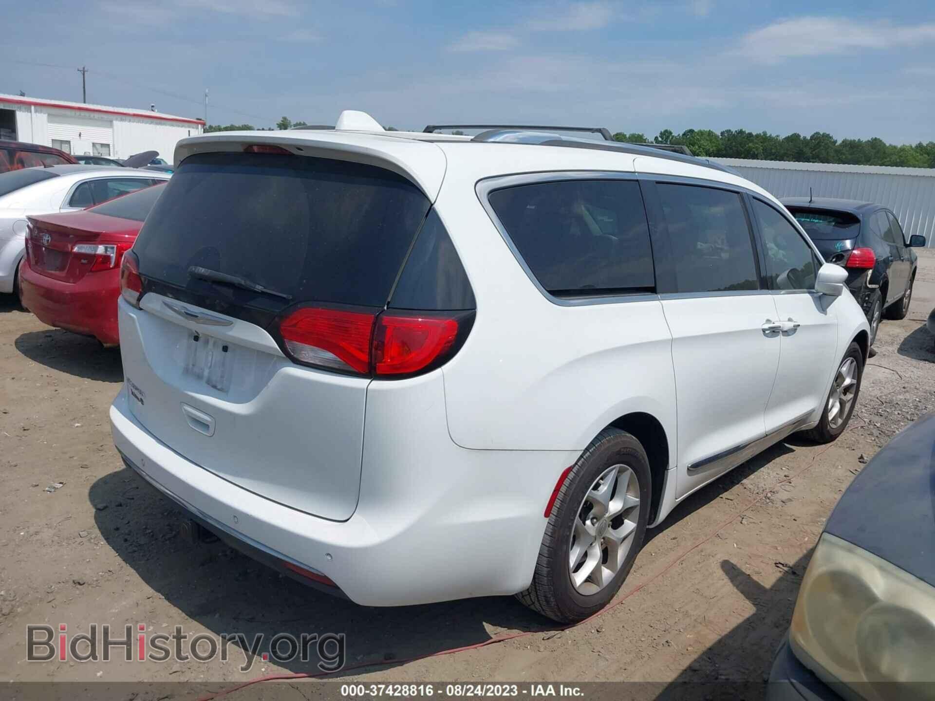 2017 CHRYSLER PACIFICA - VIN: 2C4RC1EG9HR644057 - Photo 4