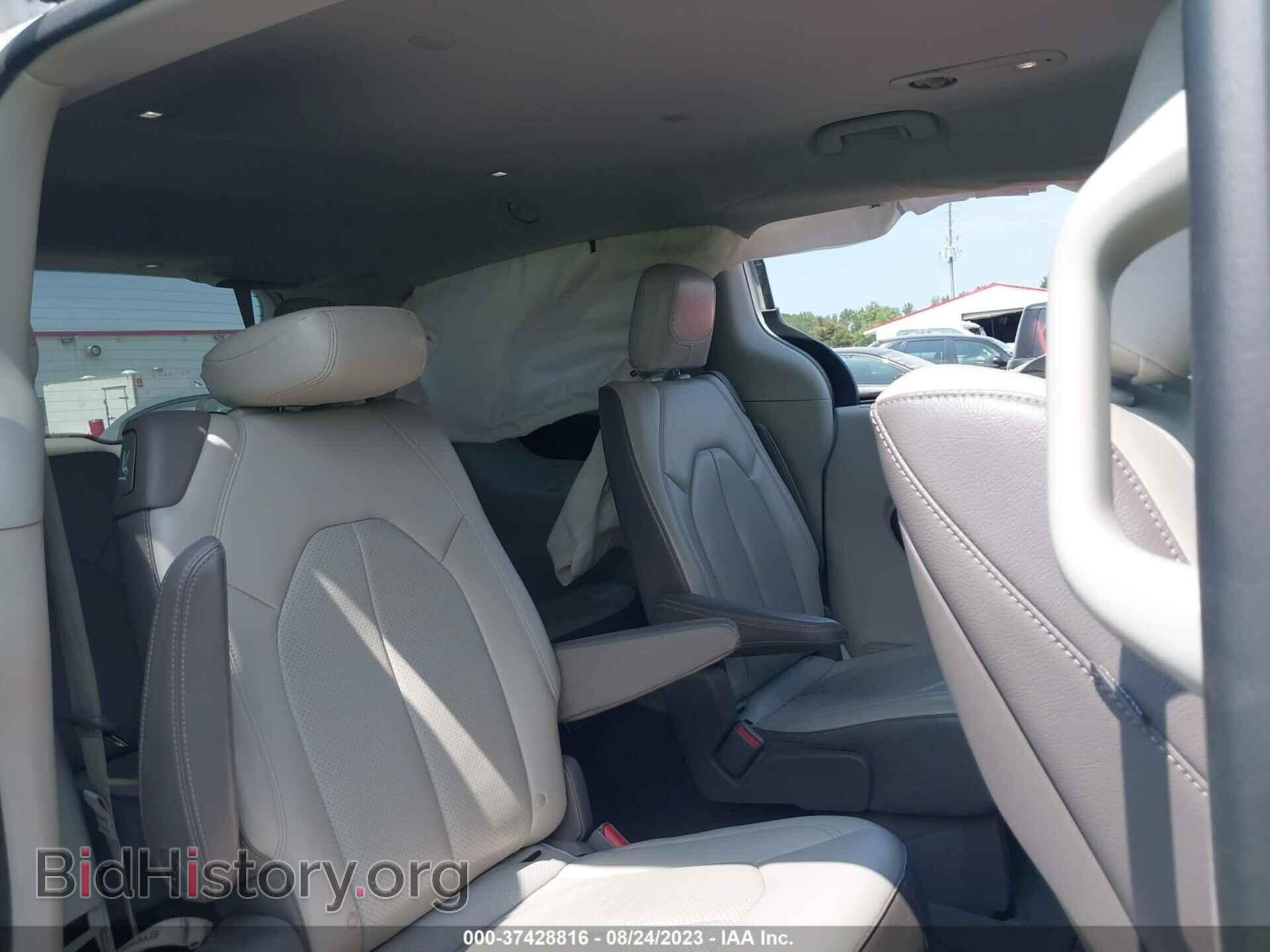 2017 CHRYSLER PACIFICA - VIN: 2C4RC1EG9HR644057 - Photo 8
