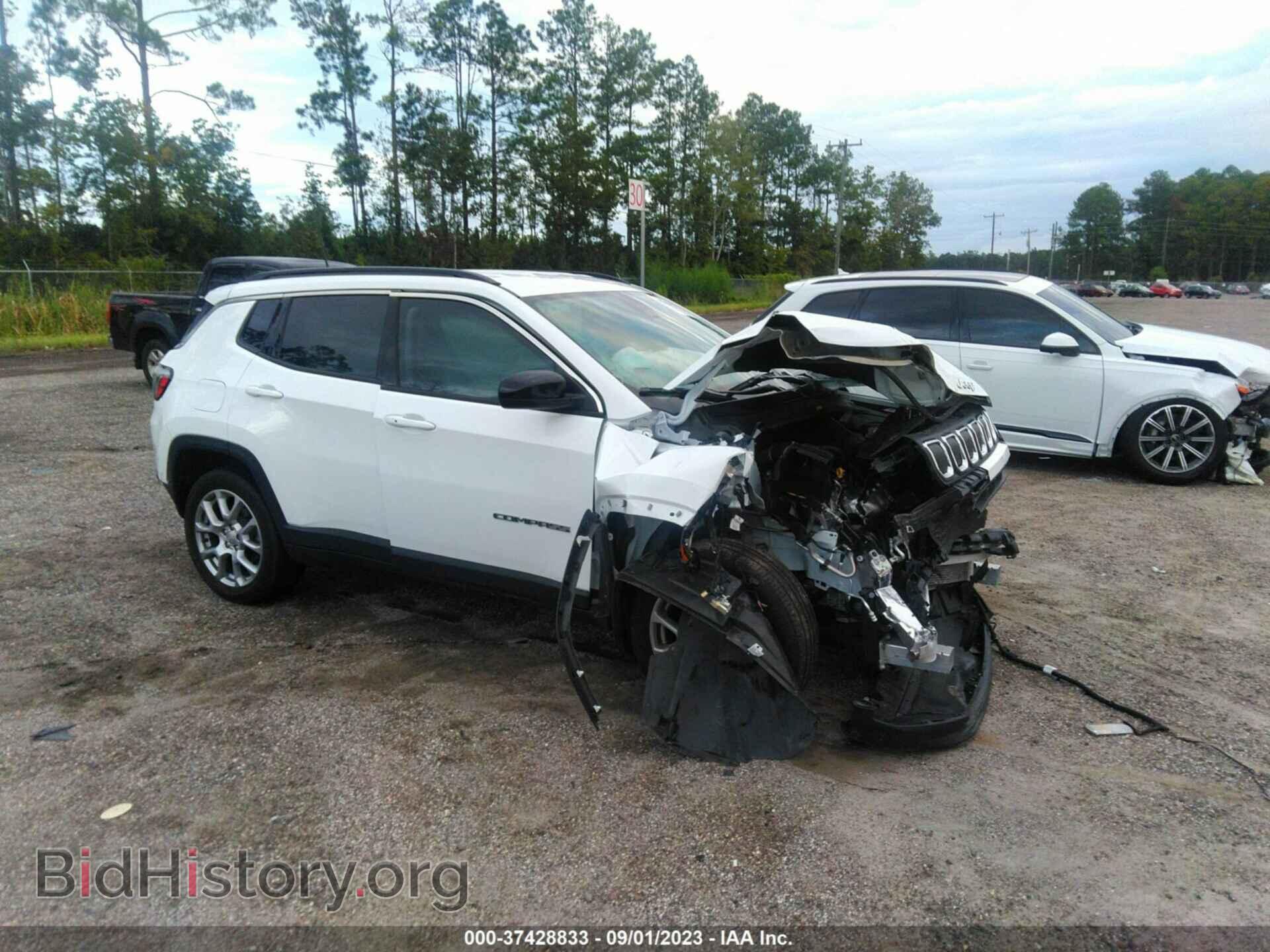 Фотография 3C4NJDFB0NT195305 - JEEP COMPASS 2022