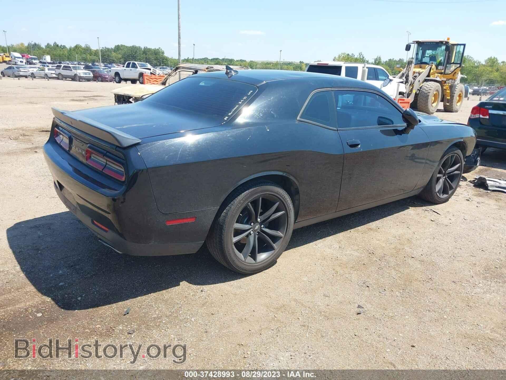2018 DODGE CHALLENGER - VIN: 2C3CDZAG1JH196016 - Photo 4