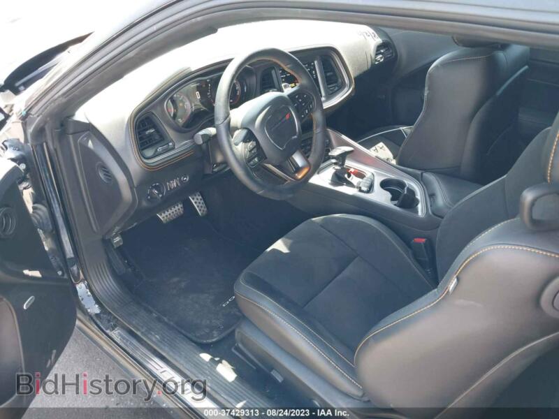 2023 Dodge CHALLENGER (VIN 2C3CDZJG4PH521492) — photo 5 of 17