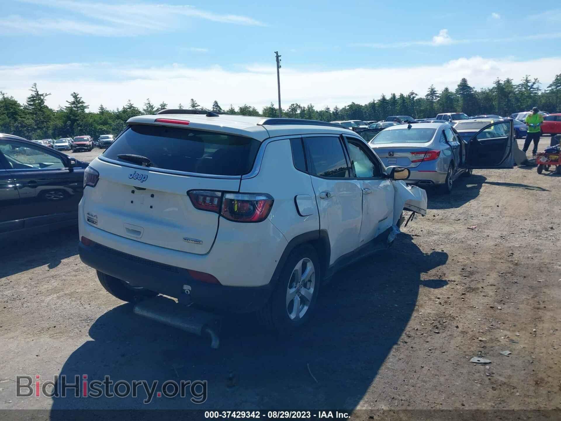 2019 JEEP COMPASS - VIN: 3C4NJDBB2KT704098 - Photo 4