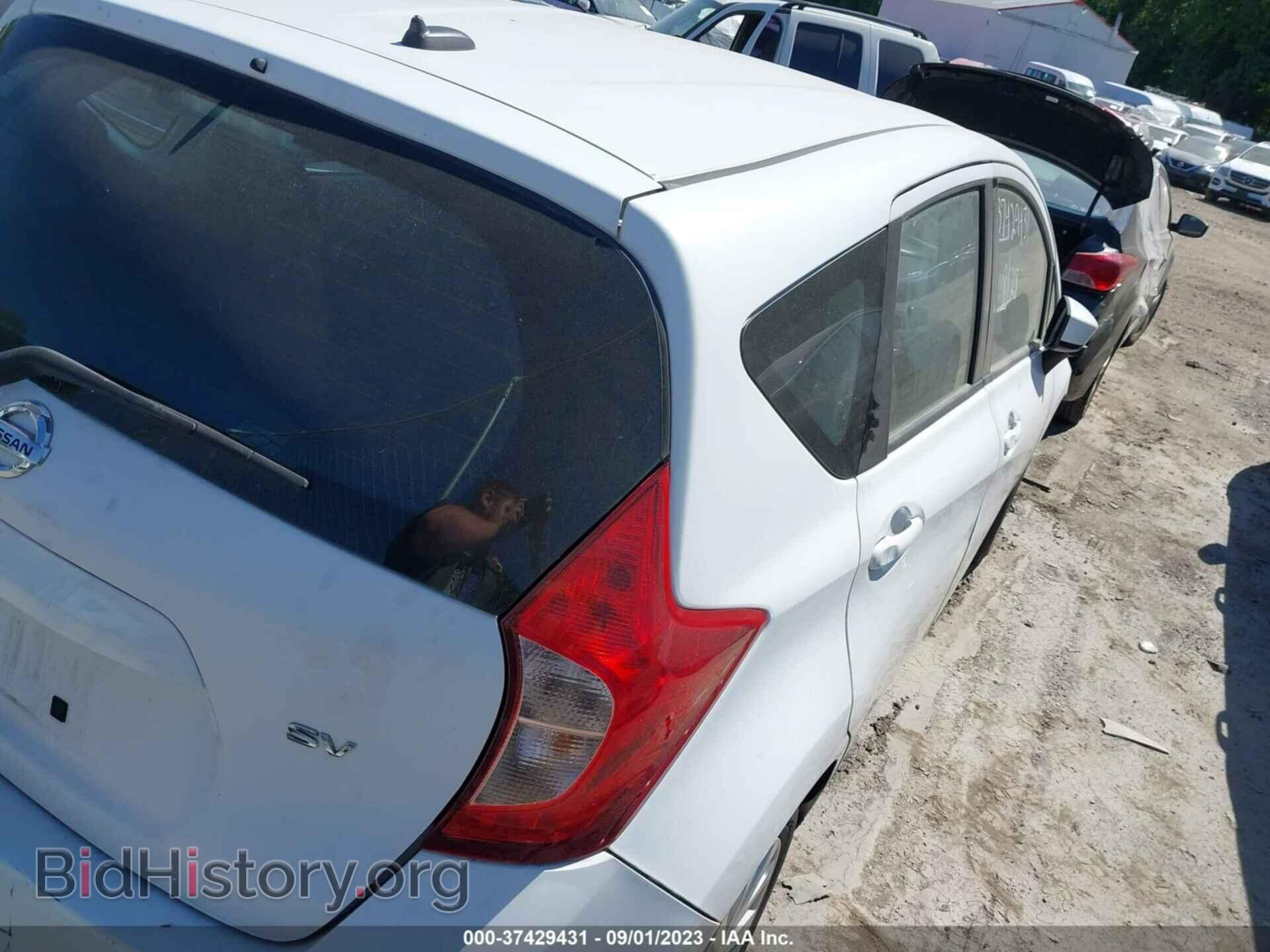 2016 NISSAN VERSA NOTE - VIN: 3N1CE2CP1GL404590 - Фото 4