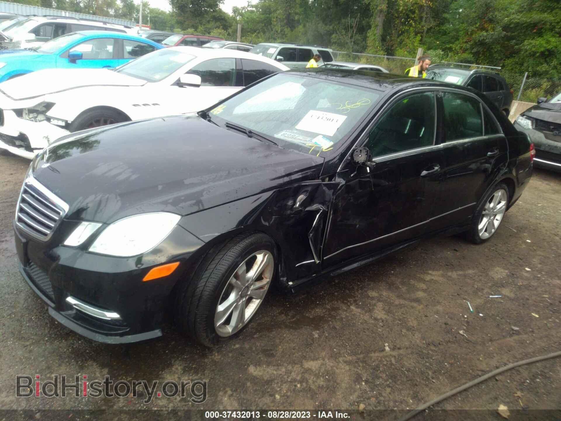 2013 MERCEDES-BENZ E-CLASS - VIN: WDDHF8JB6DA735233 - Фото 2