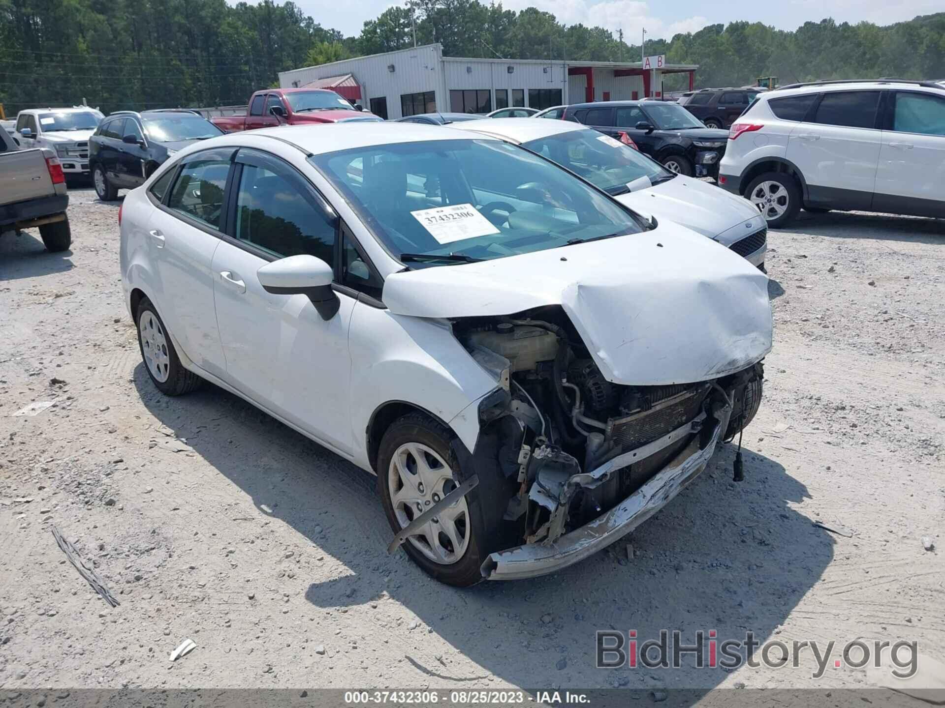 Photo 3FADP4AJ7CM186266 - FORD FIESTA 2012