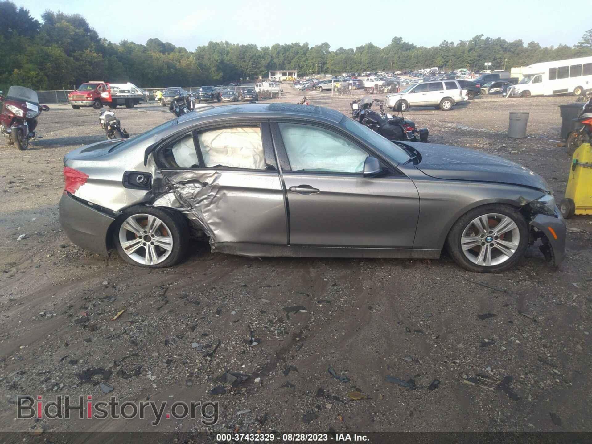 2016 BMW 3 SERIES - VIN: WBA8E9C55GK643892 - Фото 13