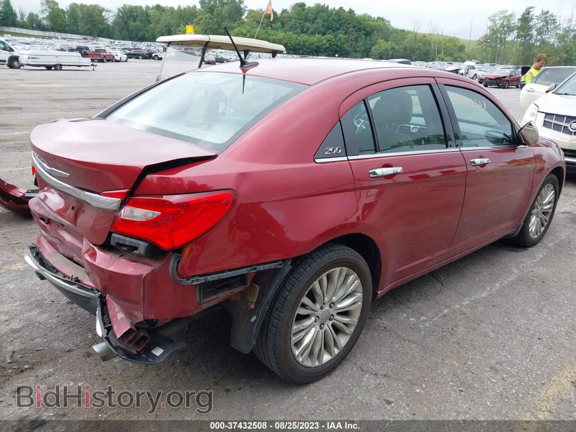 2013 CHRYSLER 200 - VIN: 1C3CCBCG0DN690046 - Photo 4