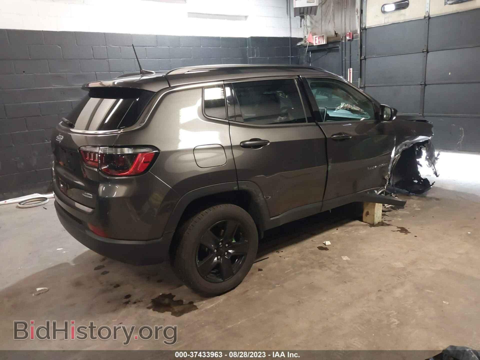 2022 JEEP COMPASS - VIN: 3C4NJDBB1NT122644 - Фото 4