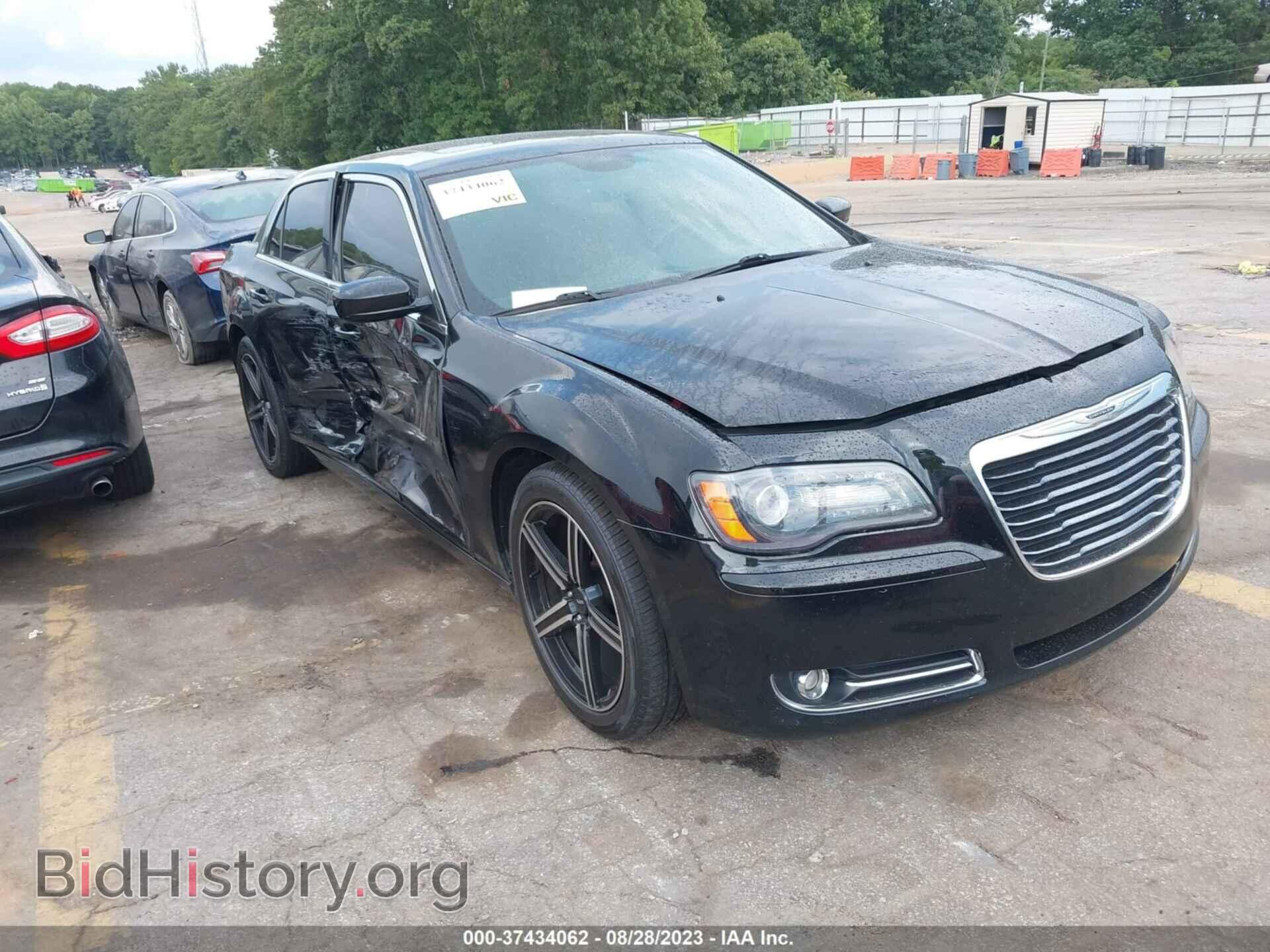 Фотография 2C3CCABG7EH161697 - CHRYSLER 300 2014