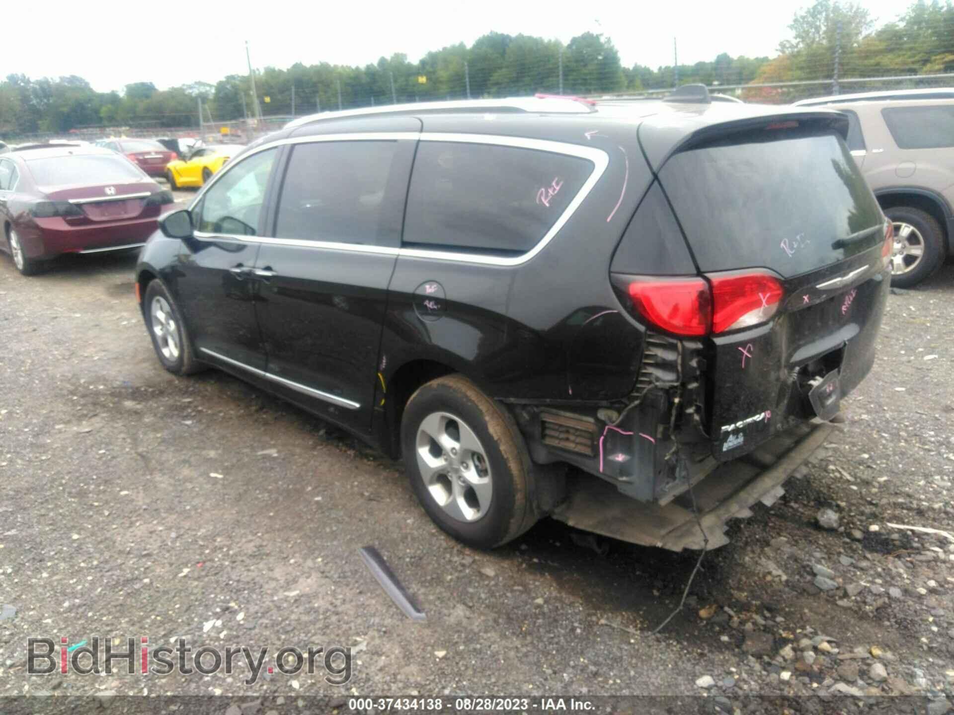 2017 CHRYSLER PACIFICA - VIN: 2C4RC1EG9HR511881 - Photo 3