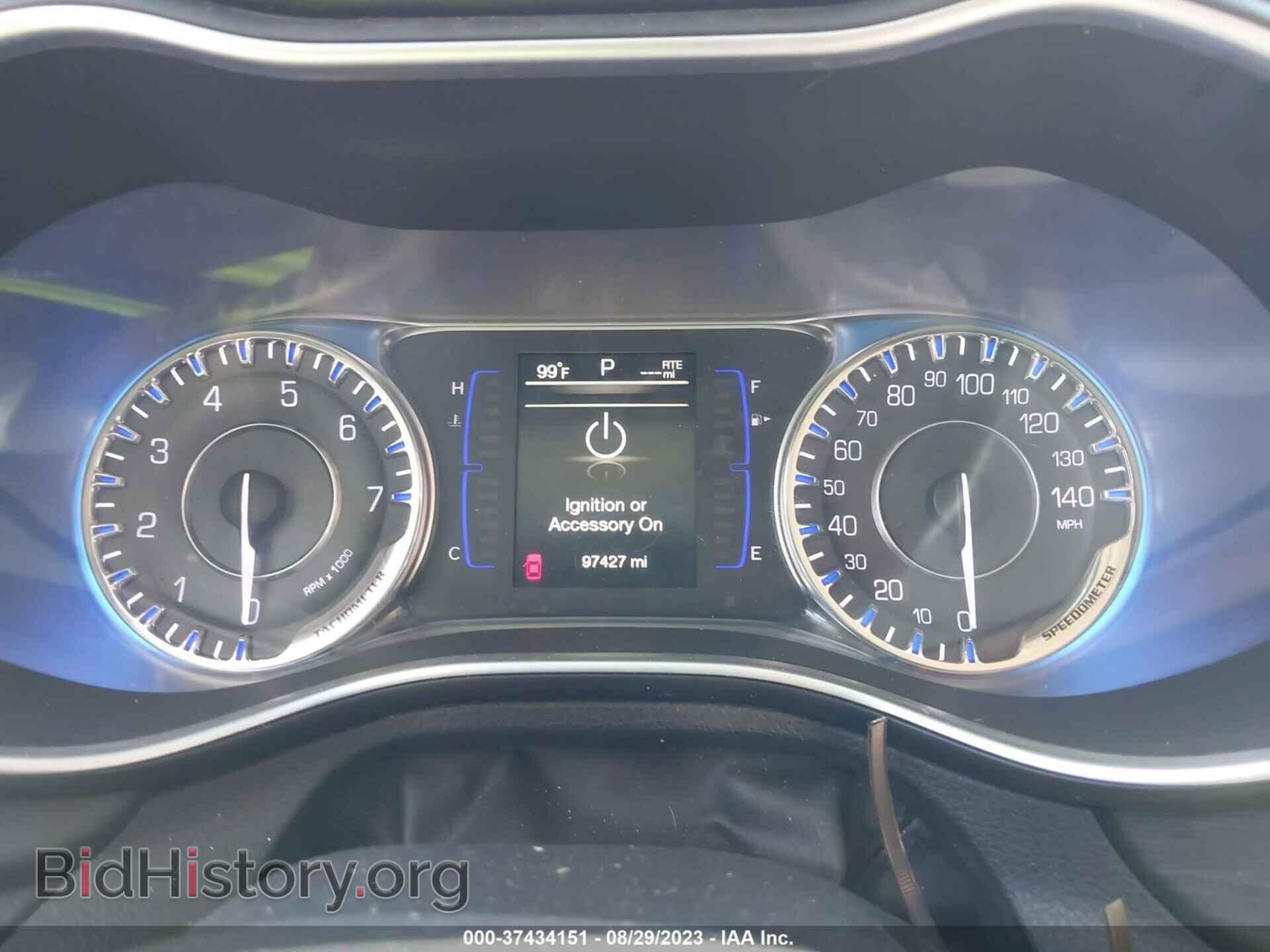 2016 CHRYSLER 200 - VIN: 1C3CCCAB2GN181254 - Photo 7