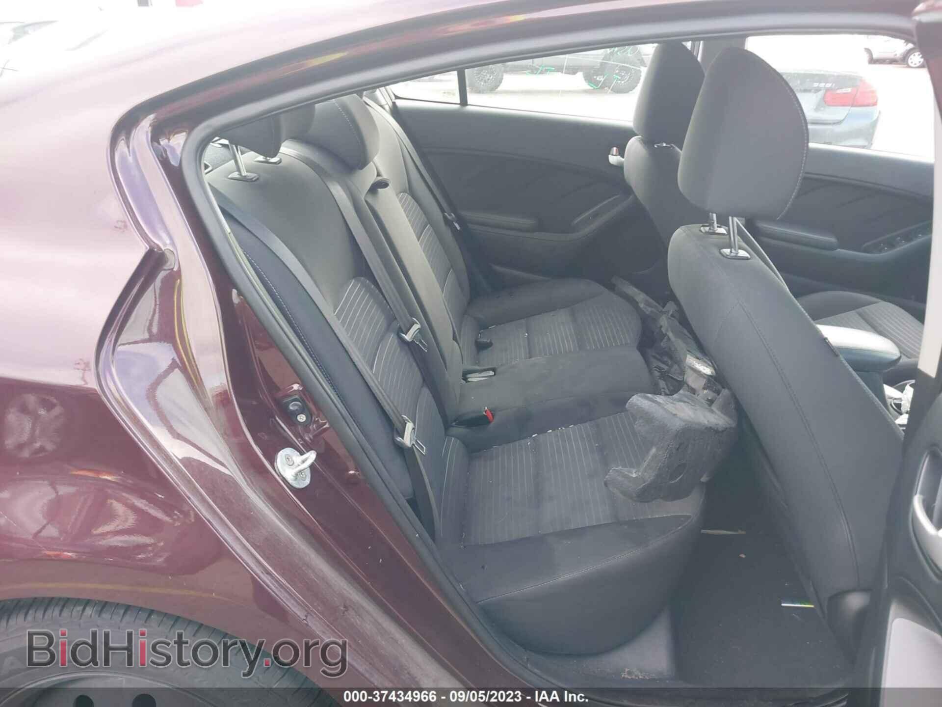 2017 KIA FORTE - VIN: 3KPFL4A70HE036584 - Фото 8