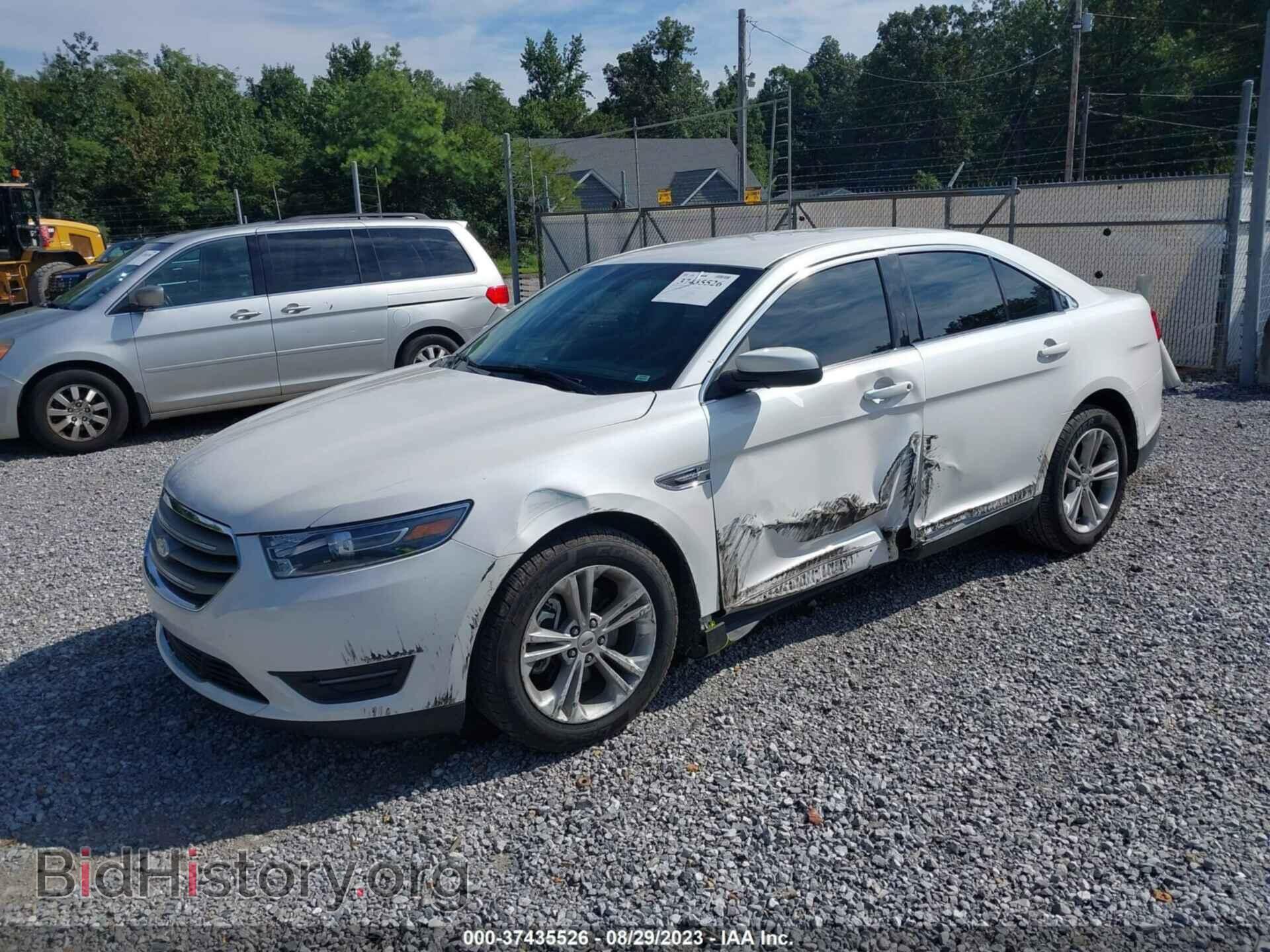 2015 FORD TAURUS - VIN: 1FAHP2E85FG166755 - Фото 2