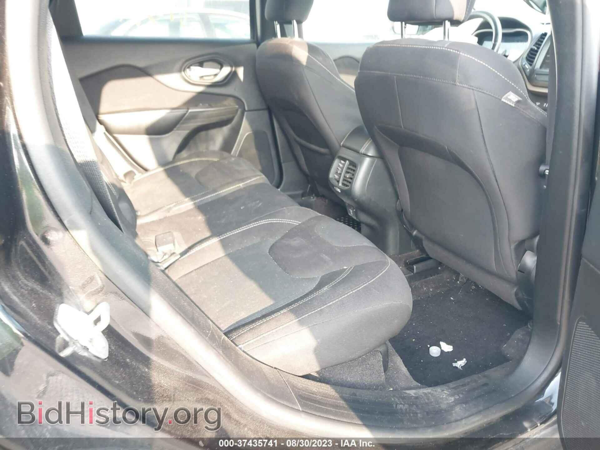 2016 JEEP CHEROKEE - VIN: 1C4PJMCS1GW211392 - Фото 8
