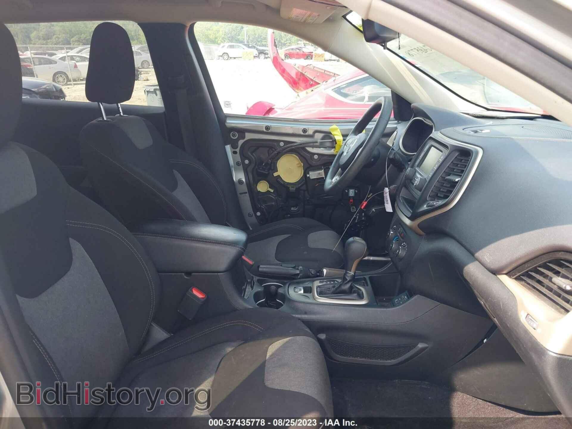 2017 JEEP CHEROKEE - VIN: 1C4PJLAB9HW607777 - Фото 5