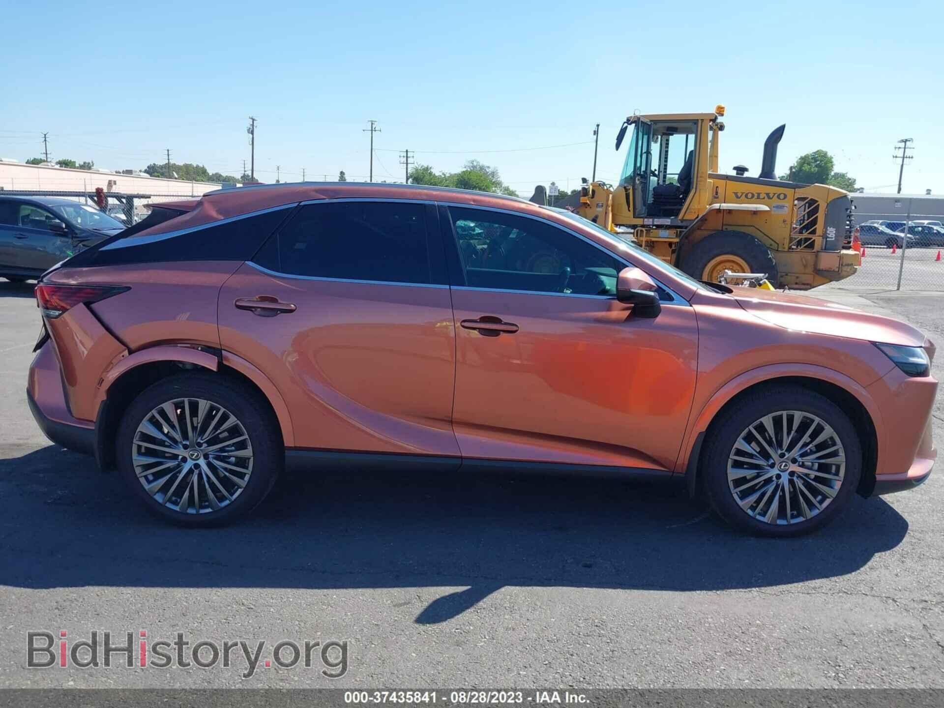 2023 LEXUS RX - VIN: 2T2BBMCA7PC002483 - Фото 13