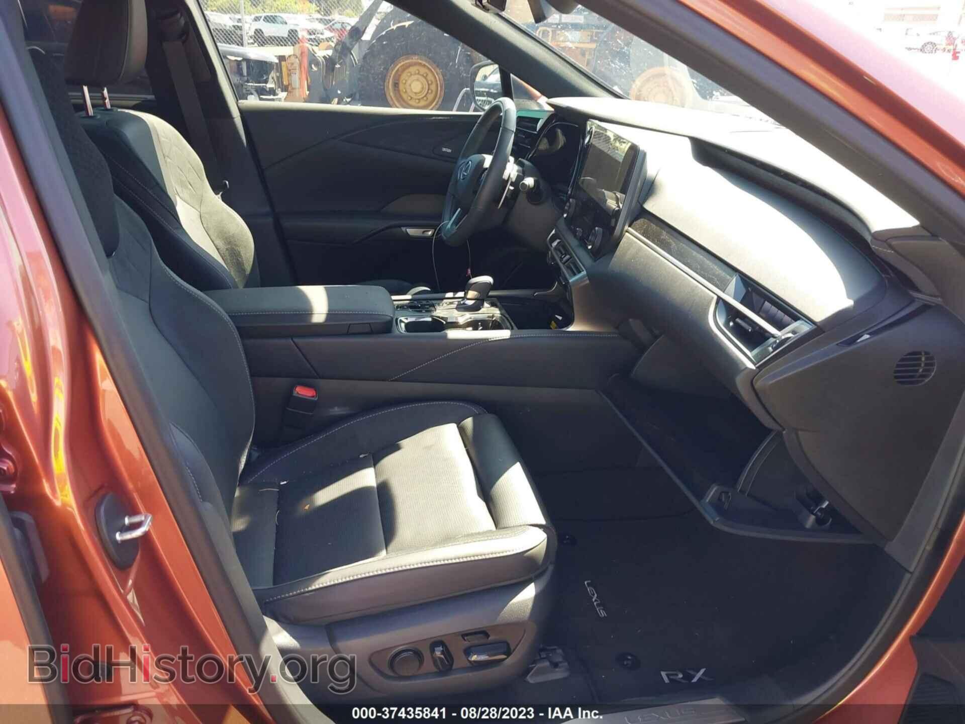 2023 LEXUS RX - VIN: 2T2BBMCA7PC002483 - Фото 5