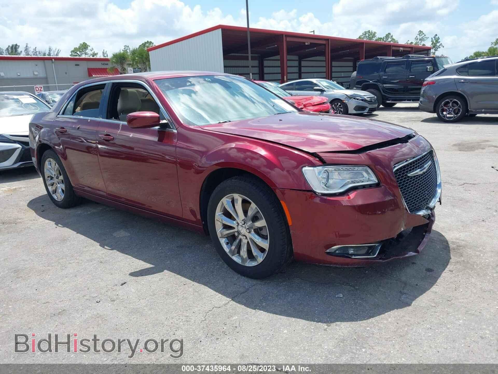 Photo 2C3CCARG1FH820512 - CHRYSLER 300 2015